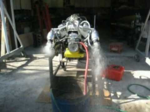 Glen-L Hot Rod - 355 Marine Engine Startup