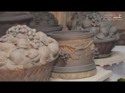download lagu mp3 mp4 Italian Terracotta Urns, download lagu Italian Terracotta Urns gratis, unduh video klip Italian Terracotta Urns