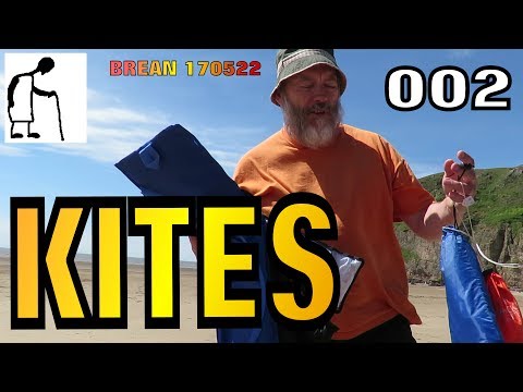 Brean 170522 Kites 002 Debut Sports 2.0M Monster Power Kite