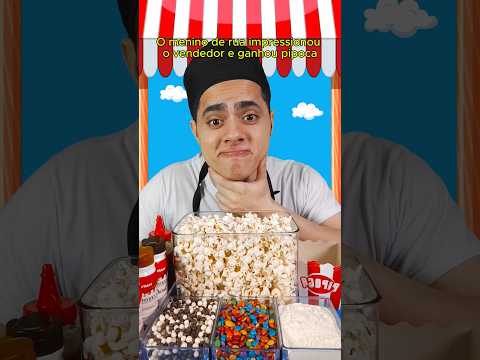 O menino de rua impressionou com seus truques de mágica 🪄🎩 #humor #satisfying #asmr