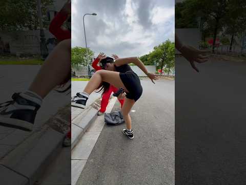 Money Heist vs Police 38 #moneyheist #parkour #police #escape #shorts #cpider98