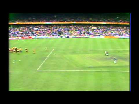 Half Time 1983 Round 12