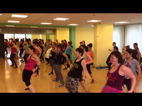 Swappi - Bucket / Zumba soca choreo / Zumba with Petya