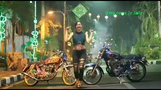 Download lagu Cewek CB goyang asik heboh mp3