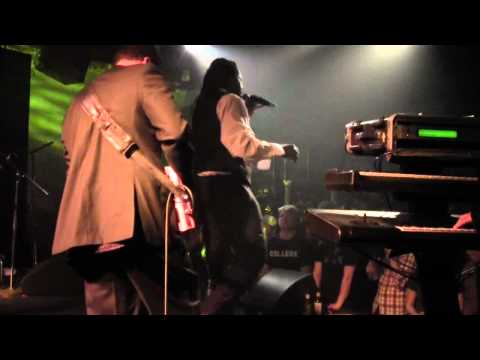 Fyah Wyah "Beg u Chance Boss"