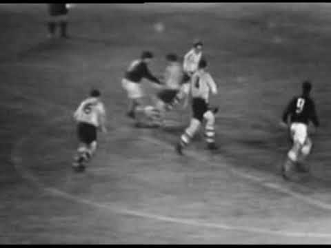 08/10/1958 European Cup 2nd Round 1st leg STADE DE REIMS v NEWTOWNARDS