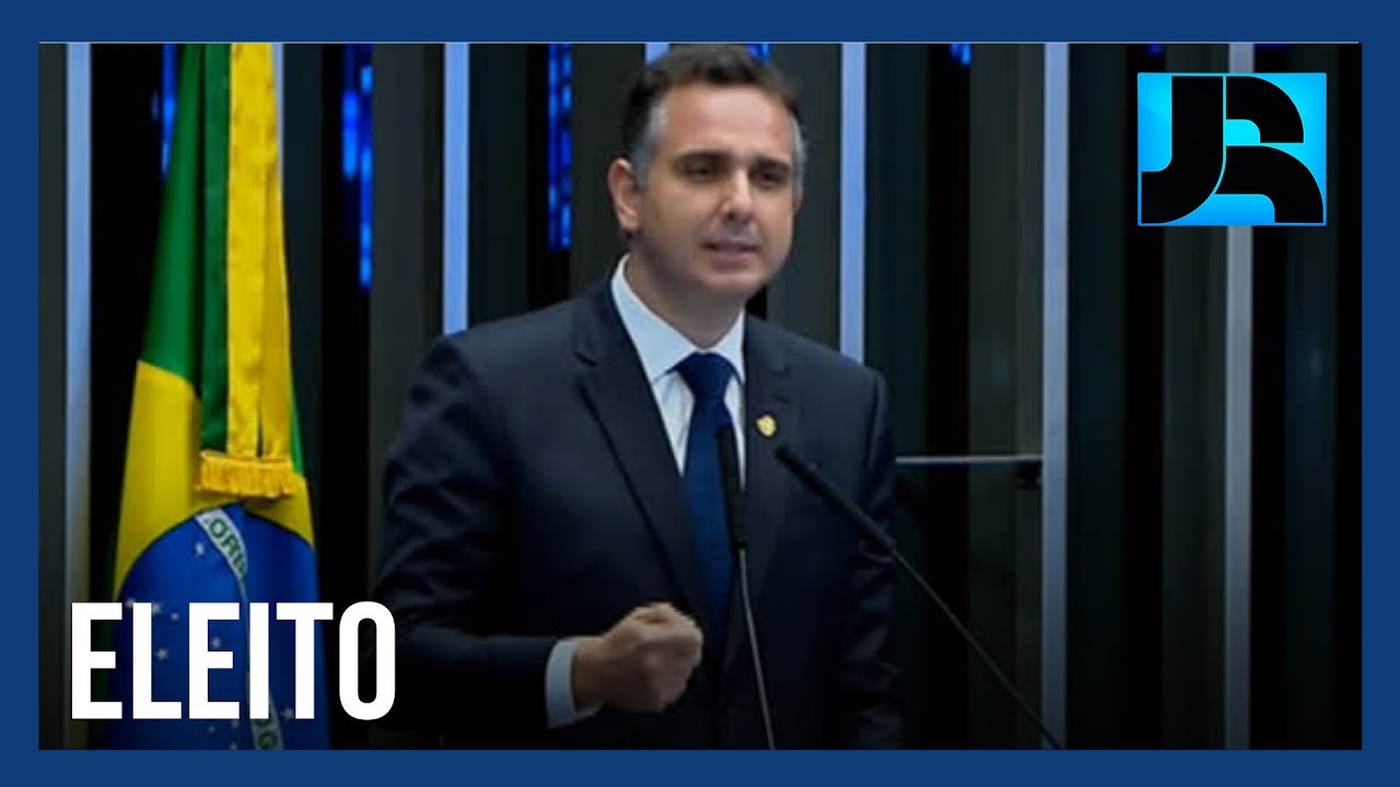 Rodrigo Pacheco assume presidência do Senado prometendo independência entre poderes