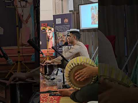 blissful kirtan by HG Dhira Prashantha Das #kirtan #bhajan #krishna #iskcon