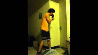 Gabriel Chiriboga self boxing workouts: shadow boxing