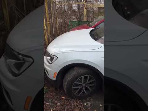 Автомобиль VOLKSWAGEN TIGUAN 2019 | GrandCar Автомобиль VOLKSWAGEN TIGUAN 2019 | GrandCar