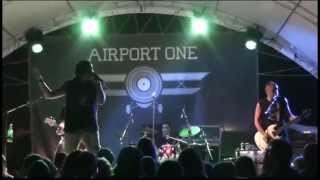 The GuestZ - Acid Easy [live @ Airport One, 16/07/2014]