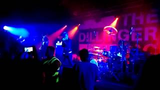 Dir En Grey - Kyoukotsu No Nari / Reiketsu Nariseba live in Sydney 2014 HD