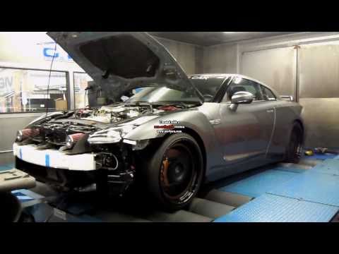 Nissan GTR R35 GMG World Challenge 900