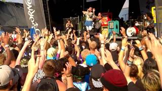 Issues - Yung &amp; Dum ft Jon Langston (Vans Warped Tour 2016, ATL)