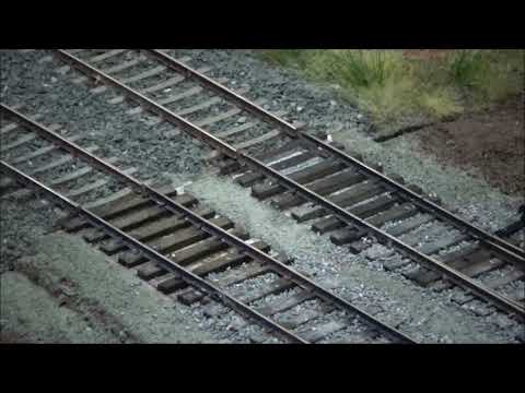 NEU Schottern im Bahnhof Walterburg