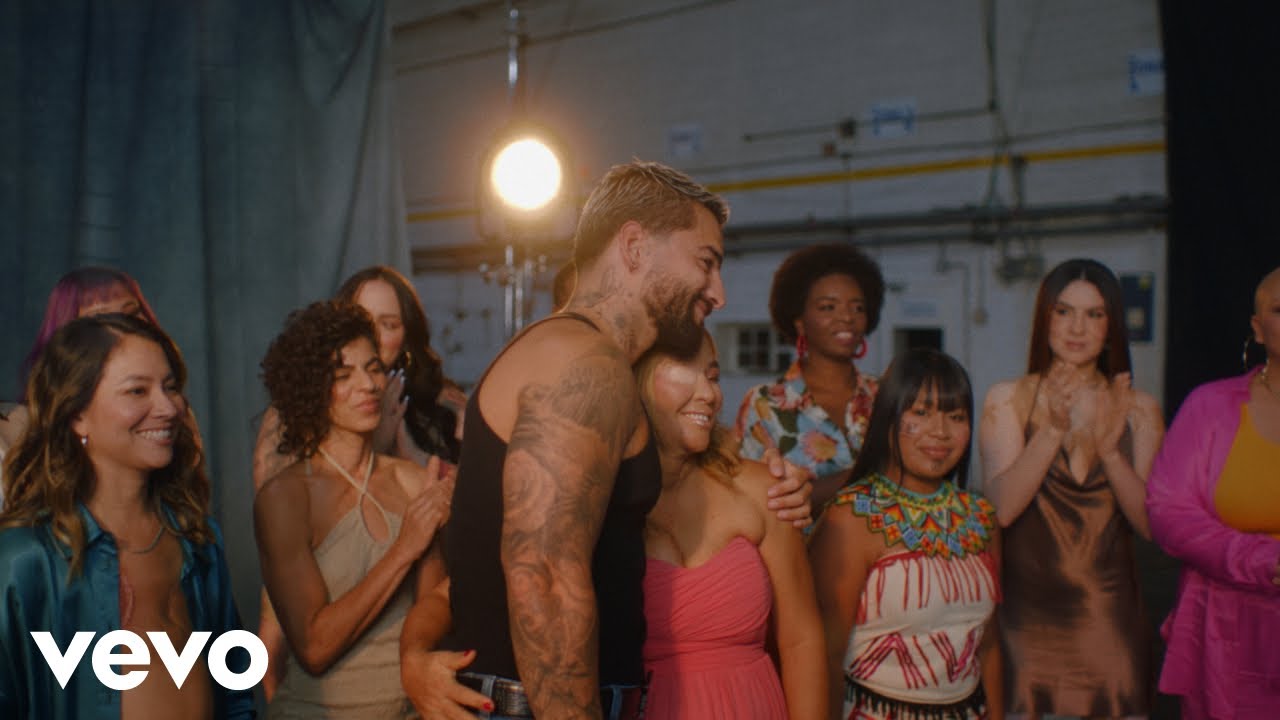 Maluma – “La Reina”