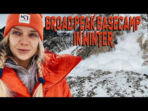 What it looks like in a winter base camp (English subtitles!)