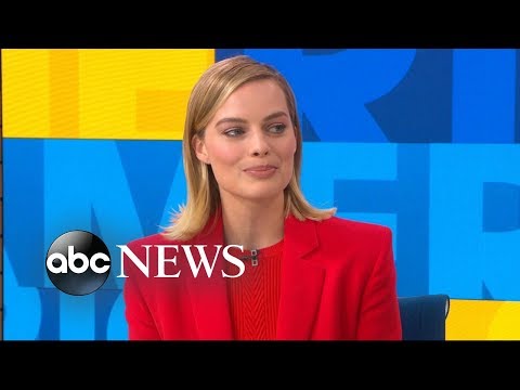 Margot Robbie sets the record straight on Tonya Harding