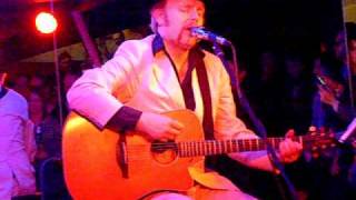 Luke Haines sings 'Gorgeous George'  19 January 2011