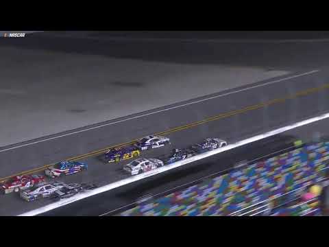 Amazing finish at Daytona 2018