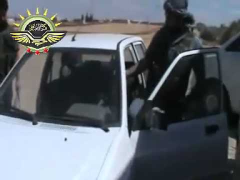 سرية من تجمع أبناء حماة في ذهابها لمؤازرة جبهتي الجلمة و تل ملح في حماة