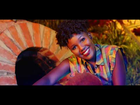 QUINCY  (Q) - ME IKUMA - (Official PA5 VIDEO RELEASE )