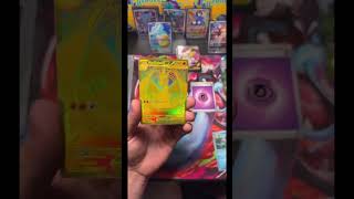 Ripped this pack live…I was going to stop too but the hands were hot. #pokemon #pokemontradingcards