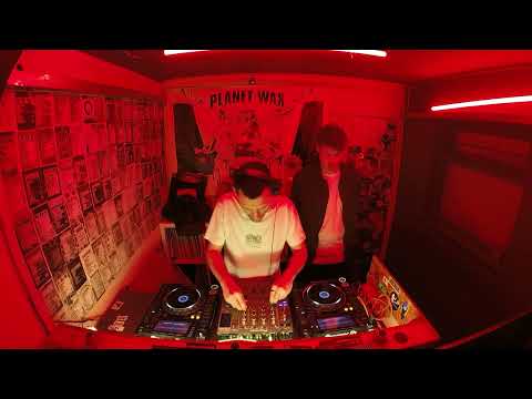 Speaker Louis & Vektah // 1-Hour B2B ~ Drum & Bass