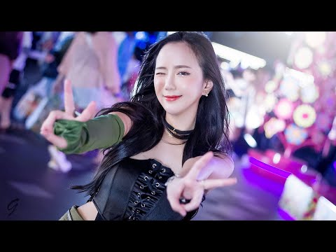 230507 FANCAM CHOMPOO BlinkBlink cover BLACKPINK @ ICONSIAM DANCETOPIA S2
