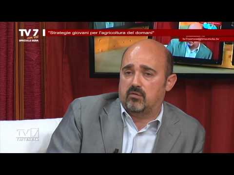 Tv7 con Voi sera del 12/05/2015 - Strategie giovani per l'agricoltura del domani (2 di 6)