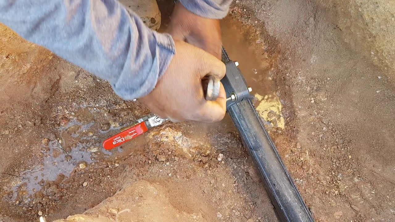Watch Instalación de toma hidráulica con abrazadera en tubería PEAD Now Instalación de toma hidráulica con abrazadera en tubería PEAD