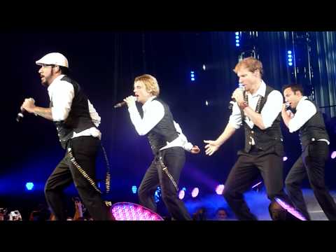 Backstreet Boys in Dublin - NKOTBSB Tour -The O2 - I want it that way - April 21st, 2012