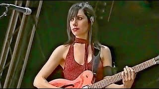 PJ Harvey - Rid Of Me - Live 2001 HD