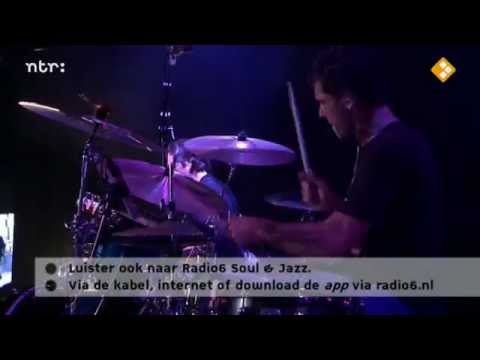 Jan Akkerman and Band featering on trompet Eric Vloeimans; Piëtons (north Sea Jazz 2011)