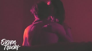 Maurice Moore - 3 O' Clock