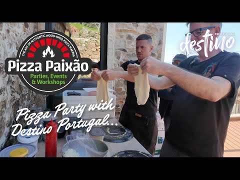Pizza Paixao, home cooked pizza baked in your own bread oven, learn how with with Jesse and Dom