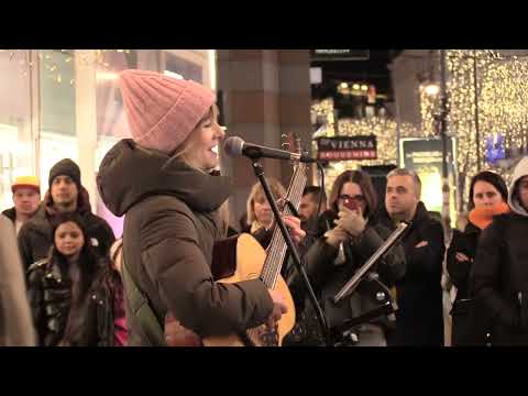 Watch how quick a big crowd was formed around me, while I performed -  'Hallelujah' on the streets