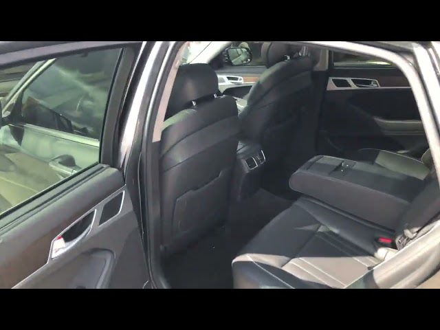 2017 Genesis G80 Low KM | Heated Seats | Apple Car Play | And... in Cars & Trucks in London