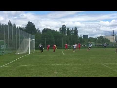 Pojkar Div 1: Sandvikens AIK FK-Helges IF 4 Juni 2017, 5-0