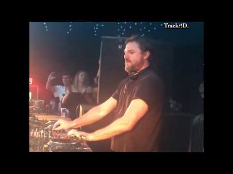 Solomun playing Tonight (Mike Simonetti Remix) / Mexicali (Simple Simmetry remix)
