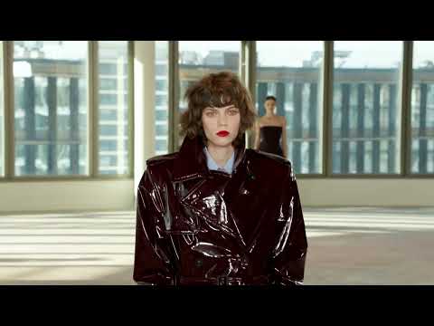 Stella McCartney Winter 2025 Runway Show