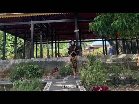 Peserta pemilihan puteri nusa tenggara barat