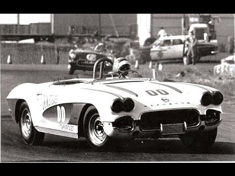 1961 Reno Grand Prix - Dave MacDonald in the 00 Corvette