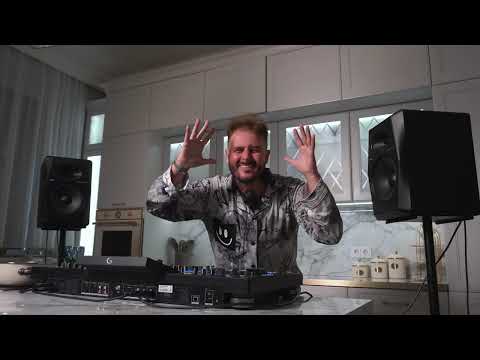 Kolya Funk - Exclusive Mix (August 2025)