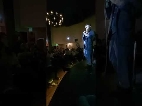 Here is a 7 minute clip of standup comedy! 