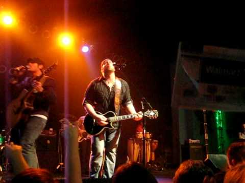 Lee Brice-Jerrod Niemann-You Dont't Have To Call Me Darlin-Miami, OK - Higher Education Tour