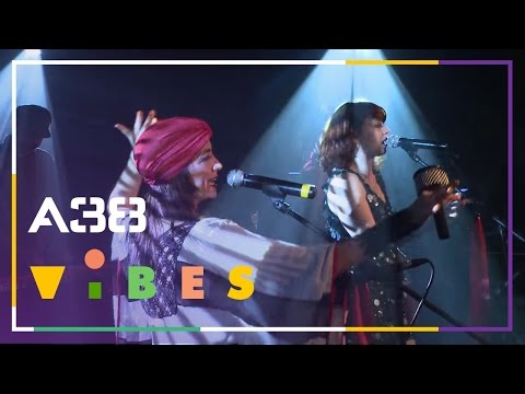 Nouvelle Vague - Dance with Me // Live 2012 // A38 Vibes