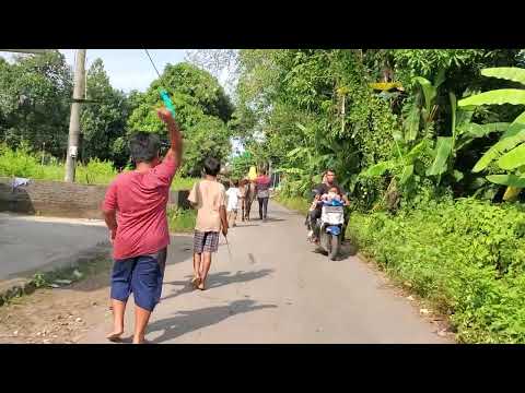Tutorial Latihan berkuda untuk anak kecil, by. Kaka Habibah Luthfiah