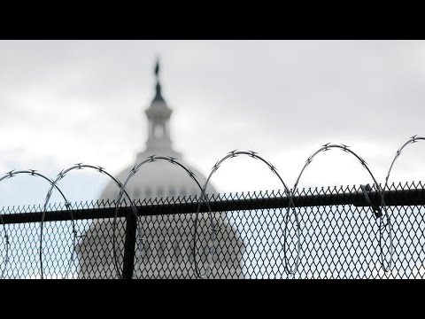 十幾名官兵在就職審查中被撤職 (Dozen troops removed amid inauguration vetting)