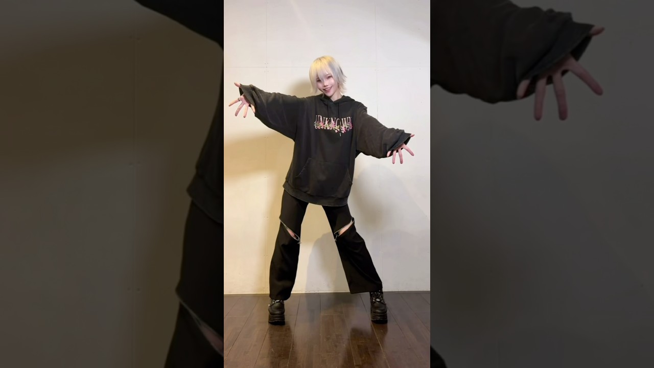 すとふぇす最高だった〜！！！てるとさんのほんまにかわいい新曲踊らせていただきましたっ⚔️🩷MVから振り起ししたので、認識違ったらすみません…！ #騎士X #STPR #踊ってみた#おすすめ #fyp